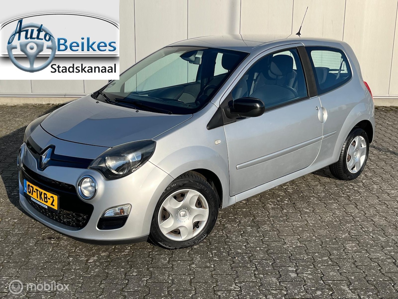 Renault Twingo - 1.2-16V Dynamique 1.2 16V Dynamique - AutoWereld.nl