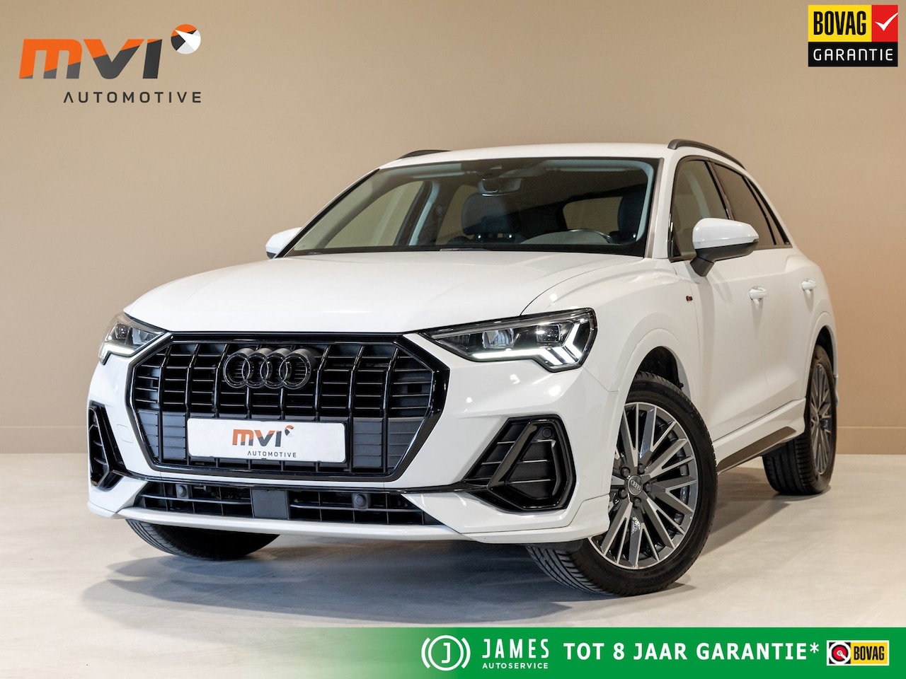 Audi Q3 - 35 TFSI 2x S-Line / 150pk / Achteruitrij camera / Stoelverwarming / Dodehoek assistent / - AutoWereld.nl