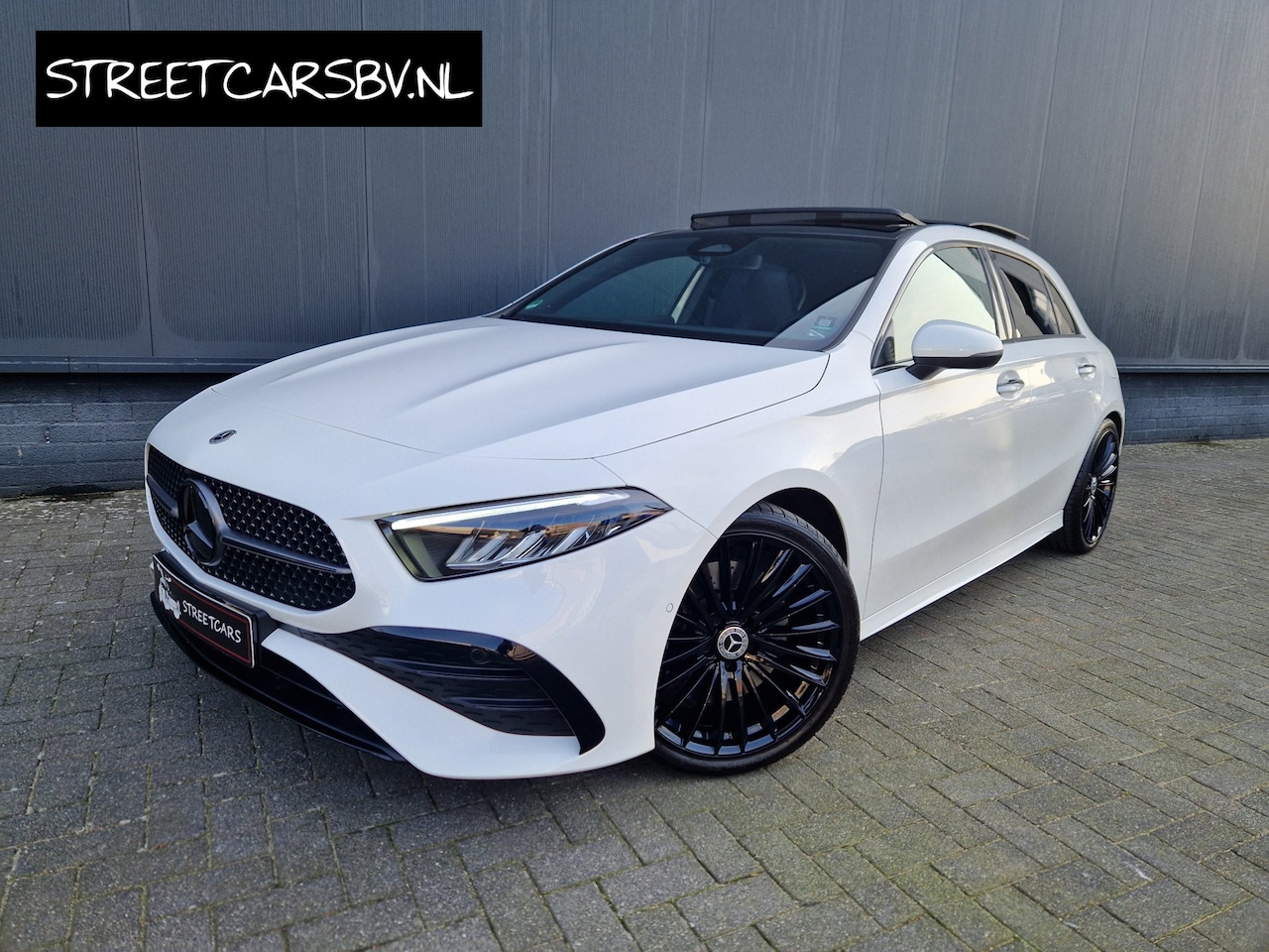 Mercedes-Benz A-klasse - 250 4MATIC AMG Facelift /Led /Pano /Deald ond. - AutoWereld.nl