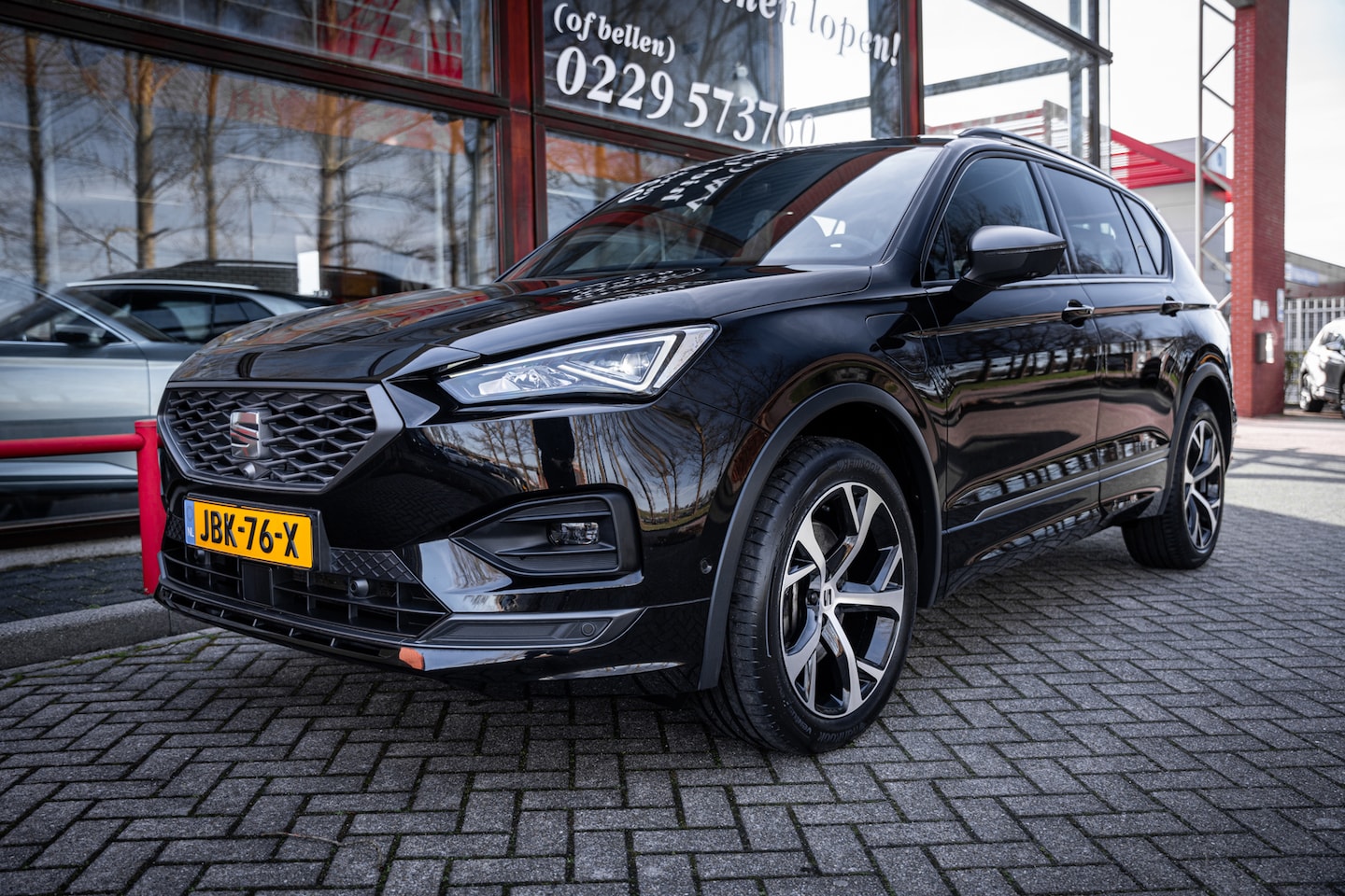 SEAT Tarraco - 1.4 TSI PHEV FR Business Intense | Stoel verwarming | Keyless-entry | DAB+ | Adaptieve cru - AutoWereld.nl