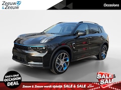 Lynk & Co 01 - Check uitvoering Apple Carplay/Android Auto , stoelverwarming , panoramadak , navigatiesys