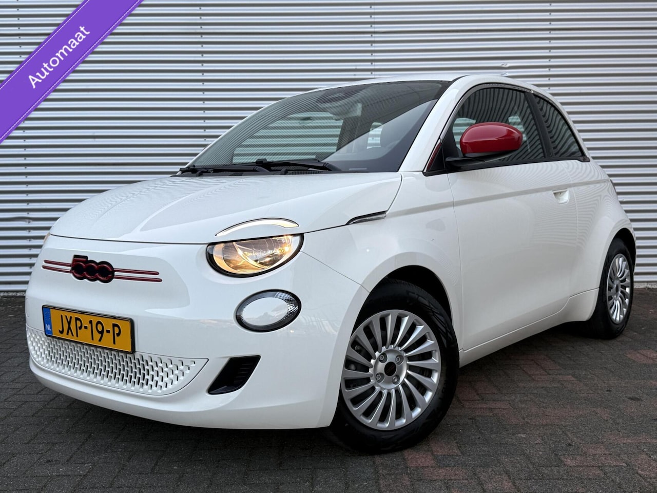 Fiat 500 - RED 24 kWh Navi Camera Carplay Led Cruise SOH 100% Eerste Eigenaar Dealer Onderhouden Nieu - AutoWereld.nl
