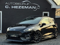 Ford Fiesta - 1.5 205PK ST-3 PERFORMANCE 1E EIG DEALEROH MAXTON PANO CAMERA FULL LED