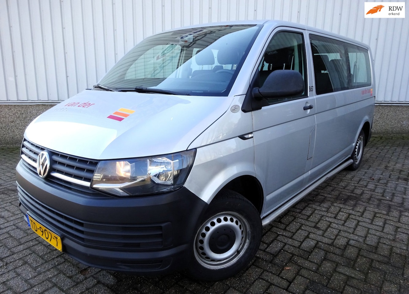 Volkswagen Transporter Kombi - 2.0 TDI L2H1 Comfortline | 9 pers | Airco - AutoWereld.nl