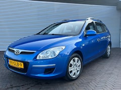 Hyundai i30 CW - 1.6i Active
