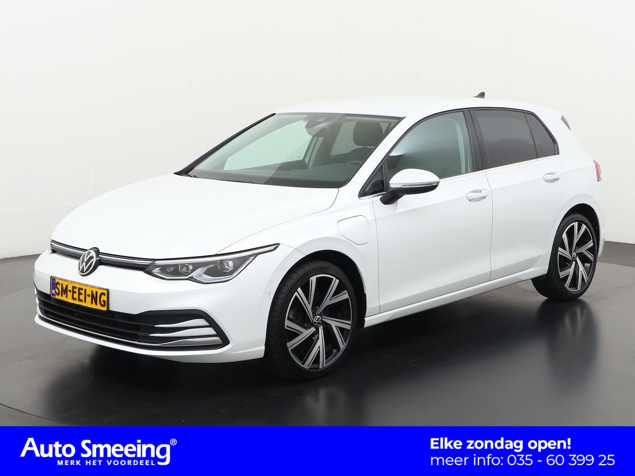 Volkswagen Golf - 1.4 eHybrid Style | 18'' Bergamo | Camera | Stoel & Stuurverwarming | Zondag Open! - AutoWereld.nl