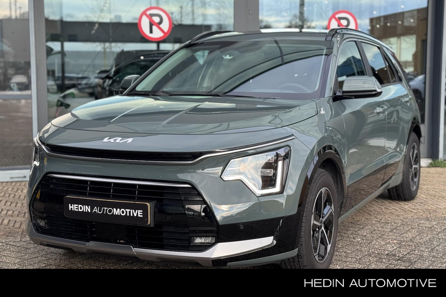 Kia Niro - 1.6 GDi Hybrid DynamicPlusLine | Open dak | Leder | Head Up | Camera | Stoel/stuurverw. | - AutoWereld.nl