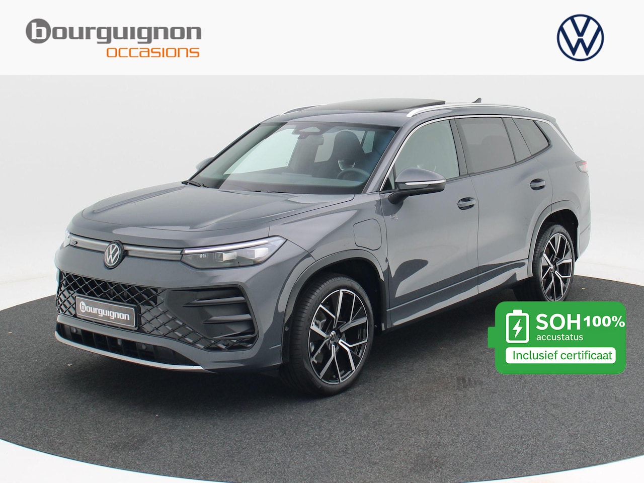 Volkswagen Tayron - 1.5 eHybrid 272 Pk Automaat R-Line Edition | Panoramadak | Trekhaak | 20 Inch | Camera | S - AutoWereld.nl