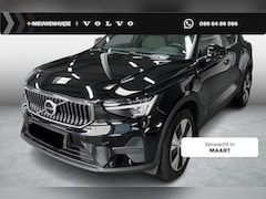 Volvo XC40 - Plug-in Hybrid T4 Core Bright | Trekhaak | Stoel- en stuurverwarming | LED koplampen | Nav