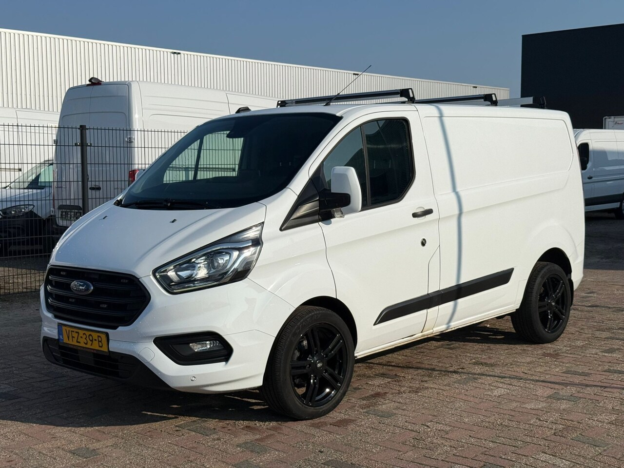 Ford Transit Custom - 280 2.0 TDCI L1H1 Trend Navi Cruise Pdc Lmv - AutoWereld.nl