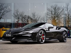 Ferrari SF90 Stradale - 4.0 V8 / Carbon Interieur + Exterieur / Lifting