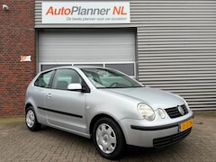 Volkswagen Polo - 1.4-16V Comfortline Airco Nieuwe APK