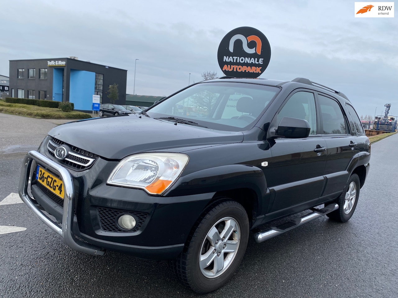 Kia Sportage - 2008 * 2.0 CVVT X-ecutive * AIRCO * BULL BAR & SIDE BARS * ELEC. RAMEN * TOP AUTO ! - AutoWereld.nl