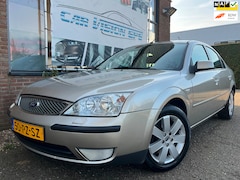 Ford Mondeo - 1.8-16V Futura|Trekhaak|Airco|