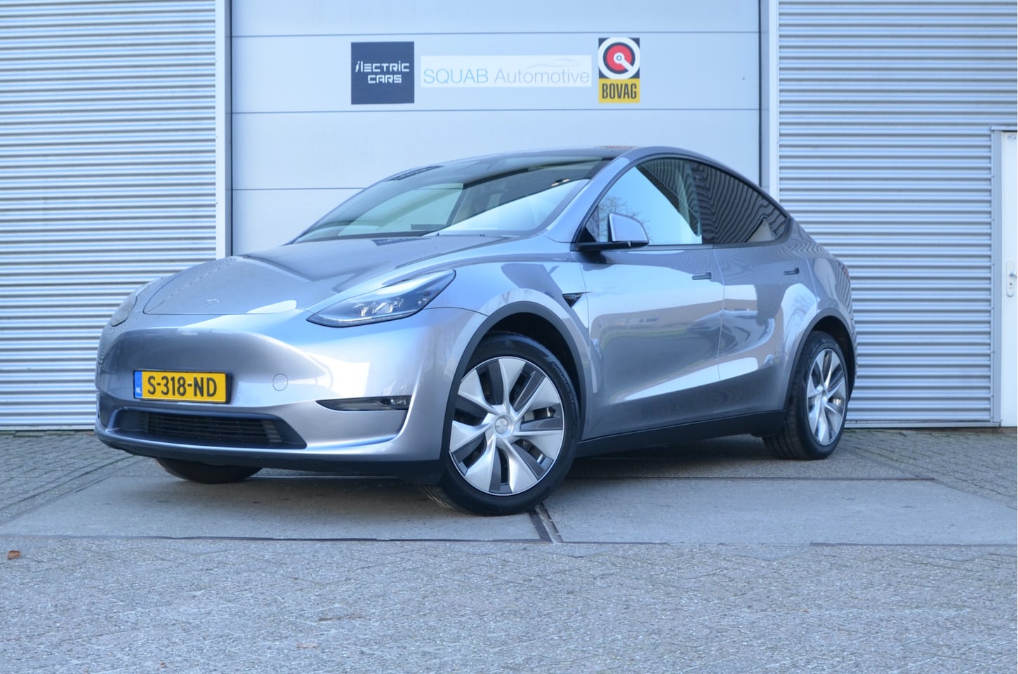 Tesla Model Y - Long Range AWD 75 kWh Trekhaak (1.600kg), AutoPilot3.0 Ryzen - AutoWereld.nl