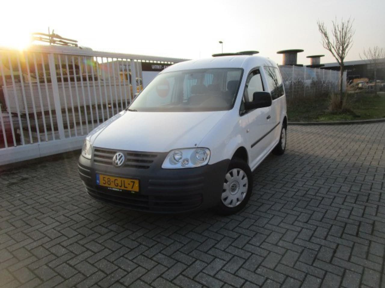 Volkswagen Caddy - 1.9 TDI Trendline 5 Persoons - AutoWereld.nl