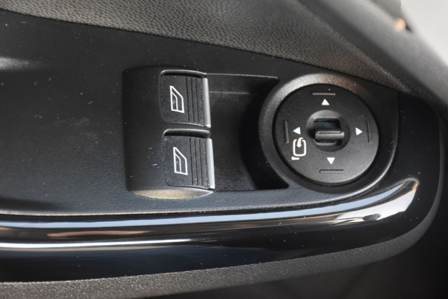 Ford Fiesta - 1.0 EcoBoost Titanium 1.0 EcoBoost Titanium, Parkeercamera, Trekhaak, 1e eigenaar, Extreem lage kmstand, NAP, Ai