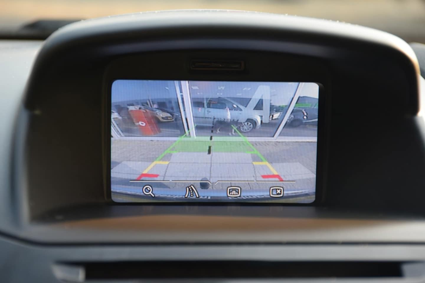 Ford Fiesta - 1.0 EcoBoost Titanium 1.0 EcoBoost Titanium, Parkeercamera, Trekhaak, 1e eigenaar, Extreem lage kmstand, NAP, Ai