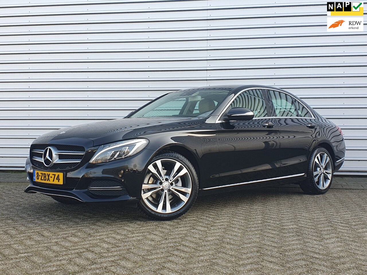Mercedes-Benz C-klasse - 180 Clima/Navi/Leder/LM 18" - AutoWereld.nl