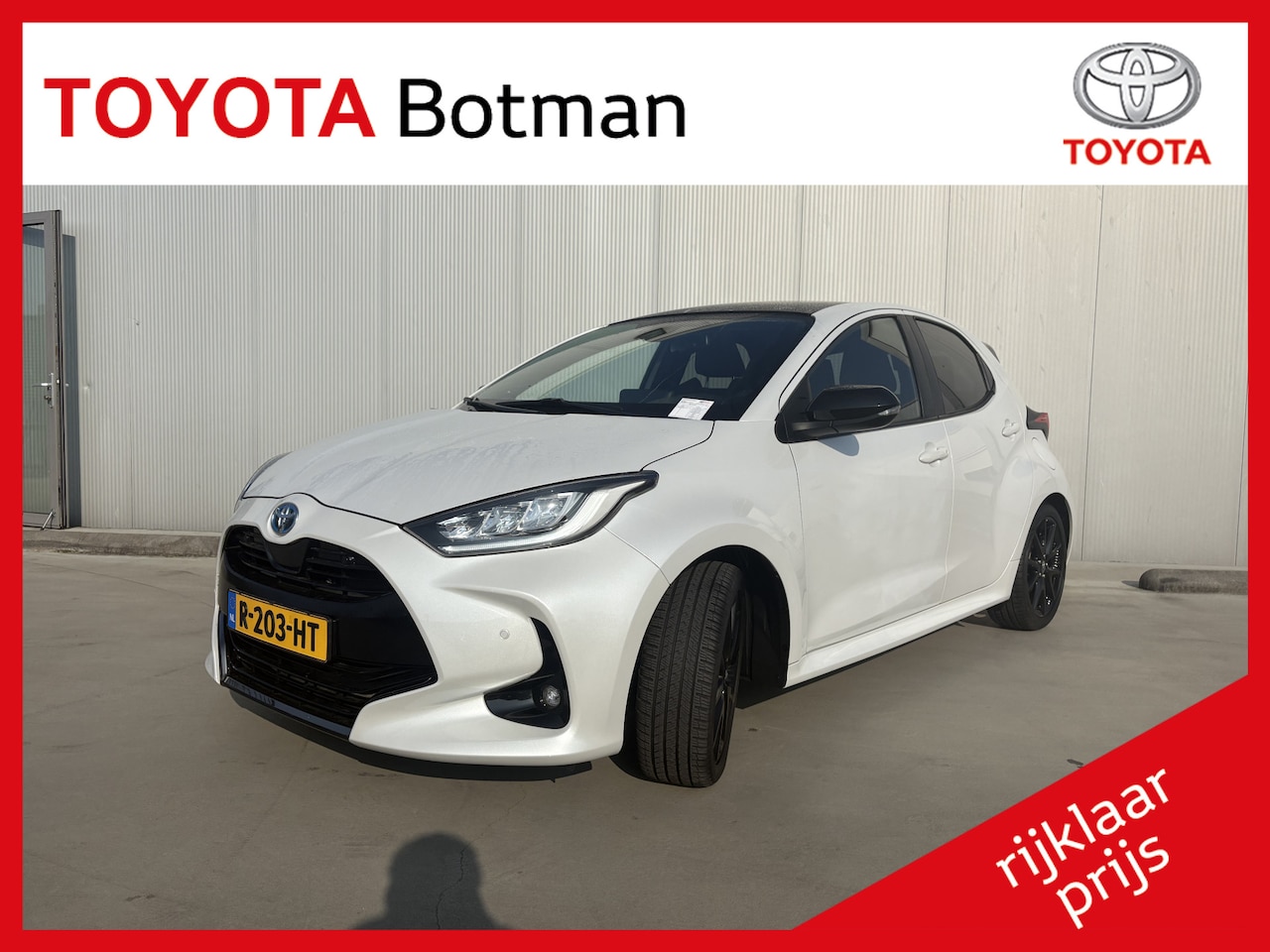 Toyota Yaris - 1.5 Hybrid Executive | Panoramadak - AutoWereld.nl