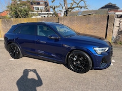 Audi e-tron - 55 quattro S edition Volle auto! in zeer mooi donkerblauw metallic