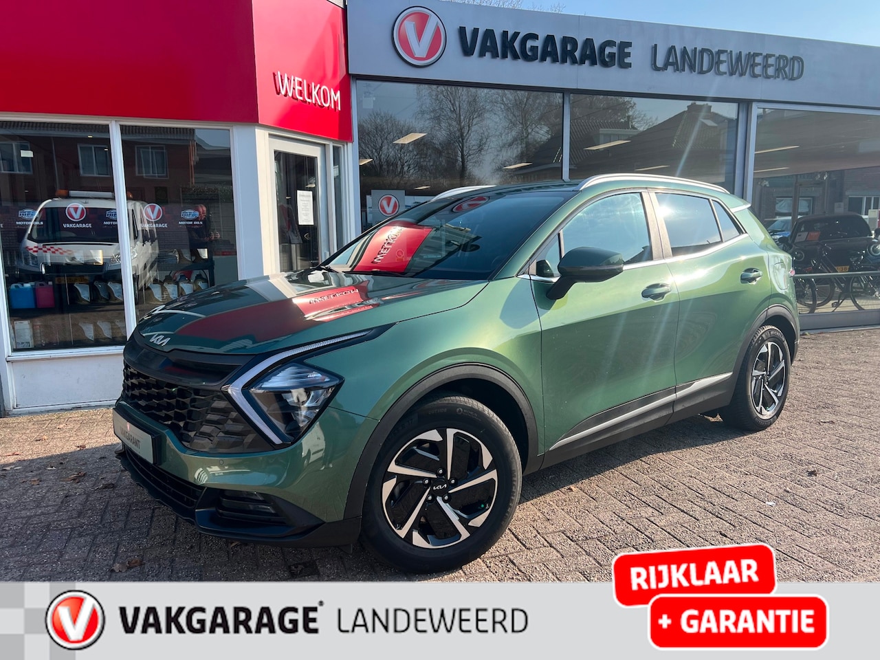 Kia Sportage - 1.6 T-GDi MHEV DynamicLine 1.6 T-GDi MHEV DynamicLine, Trekhaak, Navi, Cruise, 1e Eigenaar - AutoWereld.nl