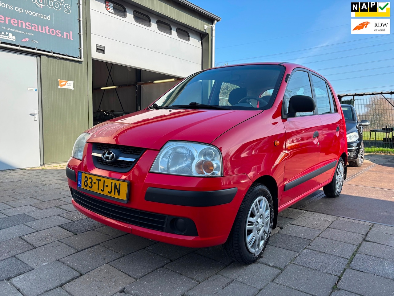 Hyundai Atos - 1.1i Active Cool 999,- vaste export meeneemprijs - AutoWereld.nl