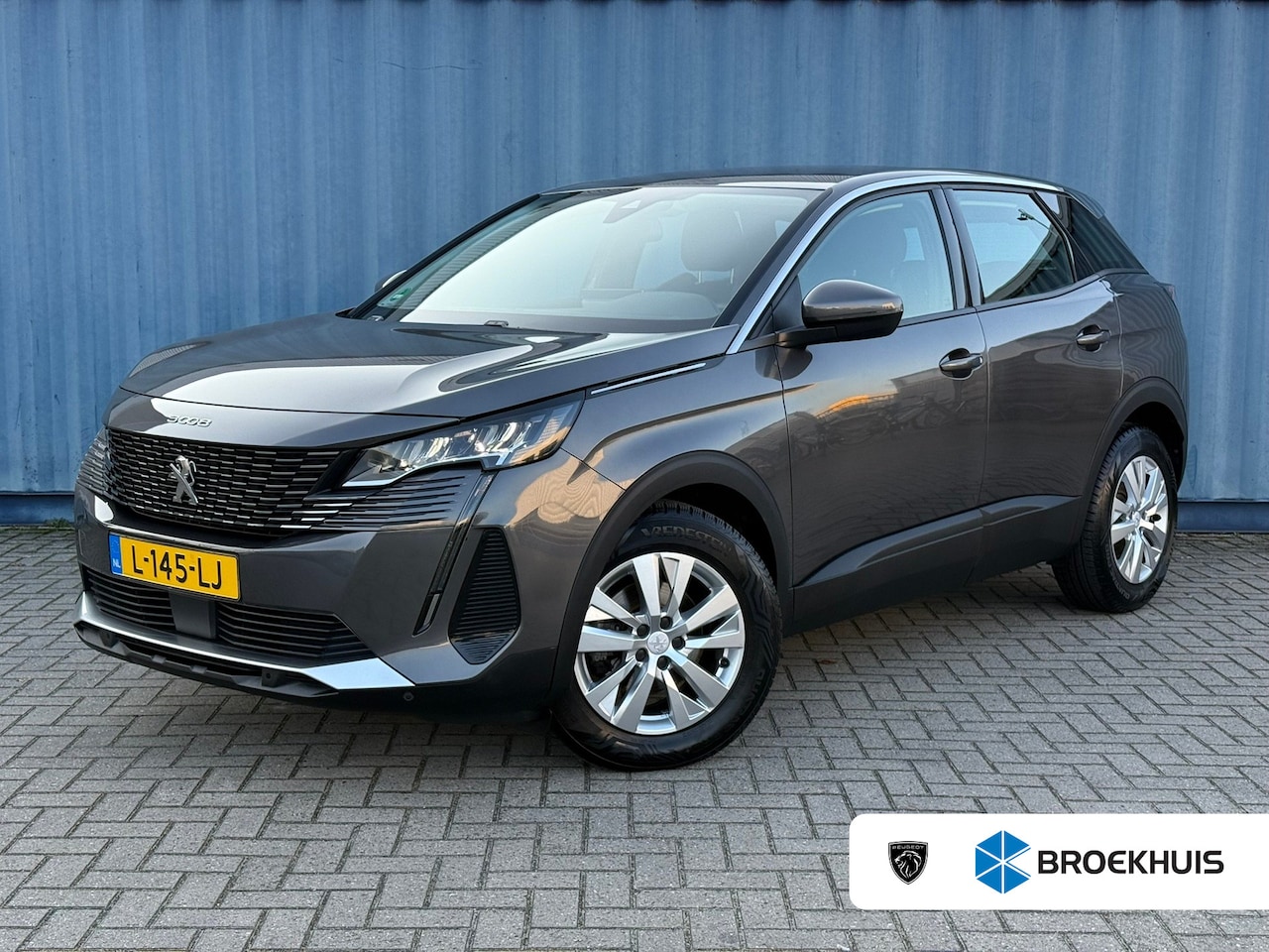 Peugeot 3008 - 1.2 PureTech Active Pack Adeptieve cruise control | Keyless start | Achteruitrijcamera | P - AutoWereld.nl