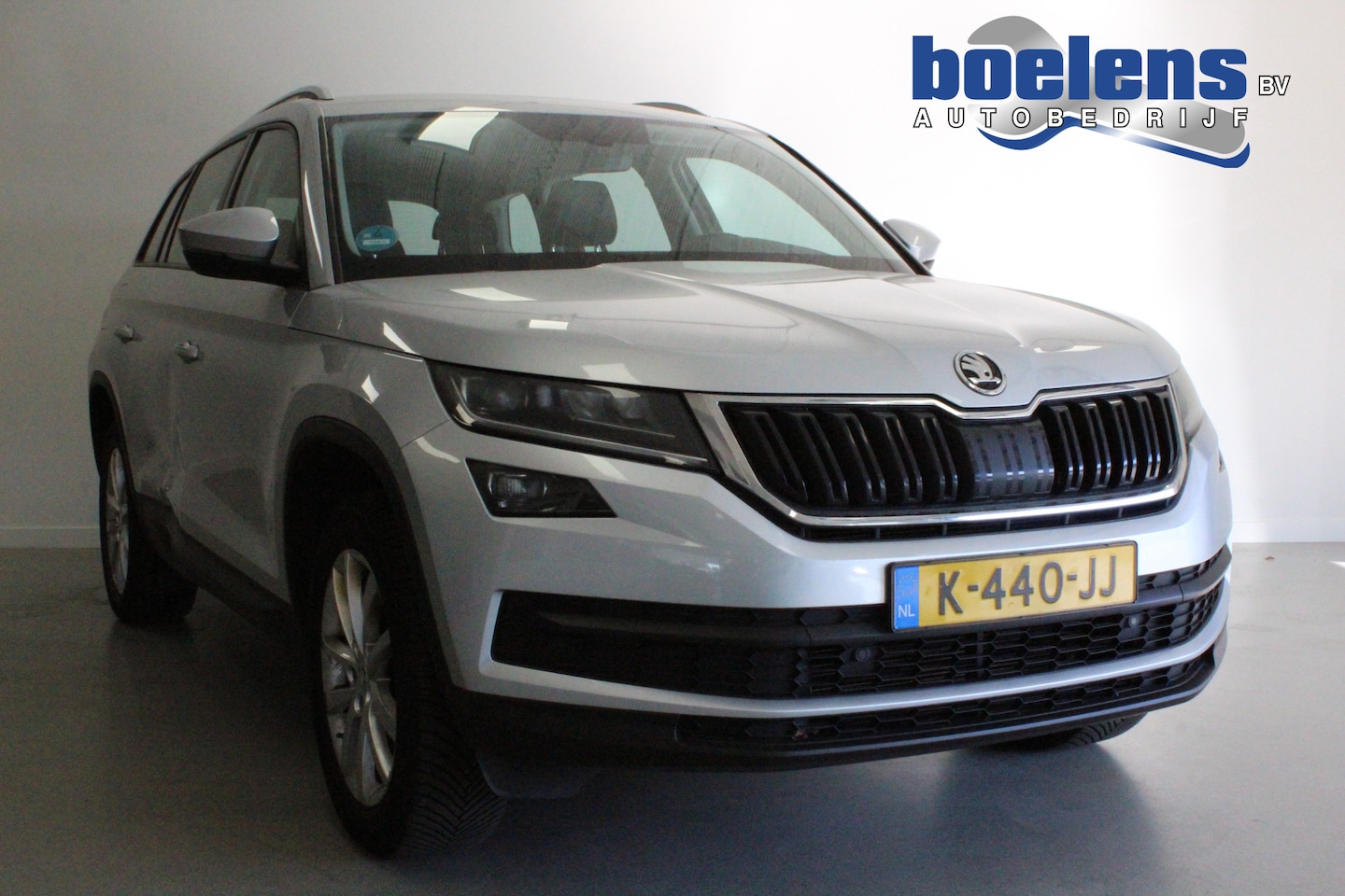 Skoda Kodiaq - 1.5 TSI Business Edition | SCHADE/-DEUR! | CLIMA | DAB-RADIO | CAMERA | CRUISE | SFEER | C - AutoWereld.nl