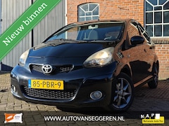 Toyota Aygo - 1.0-12V Dynamic Navigator