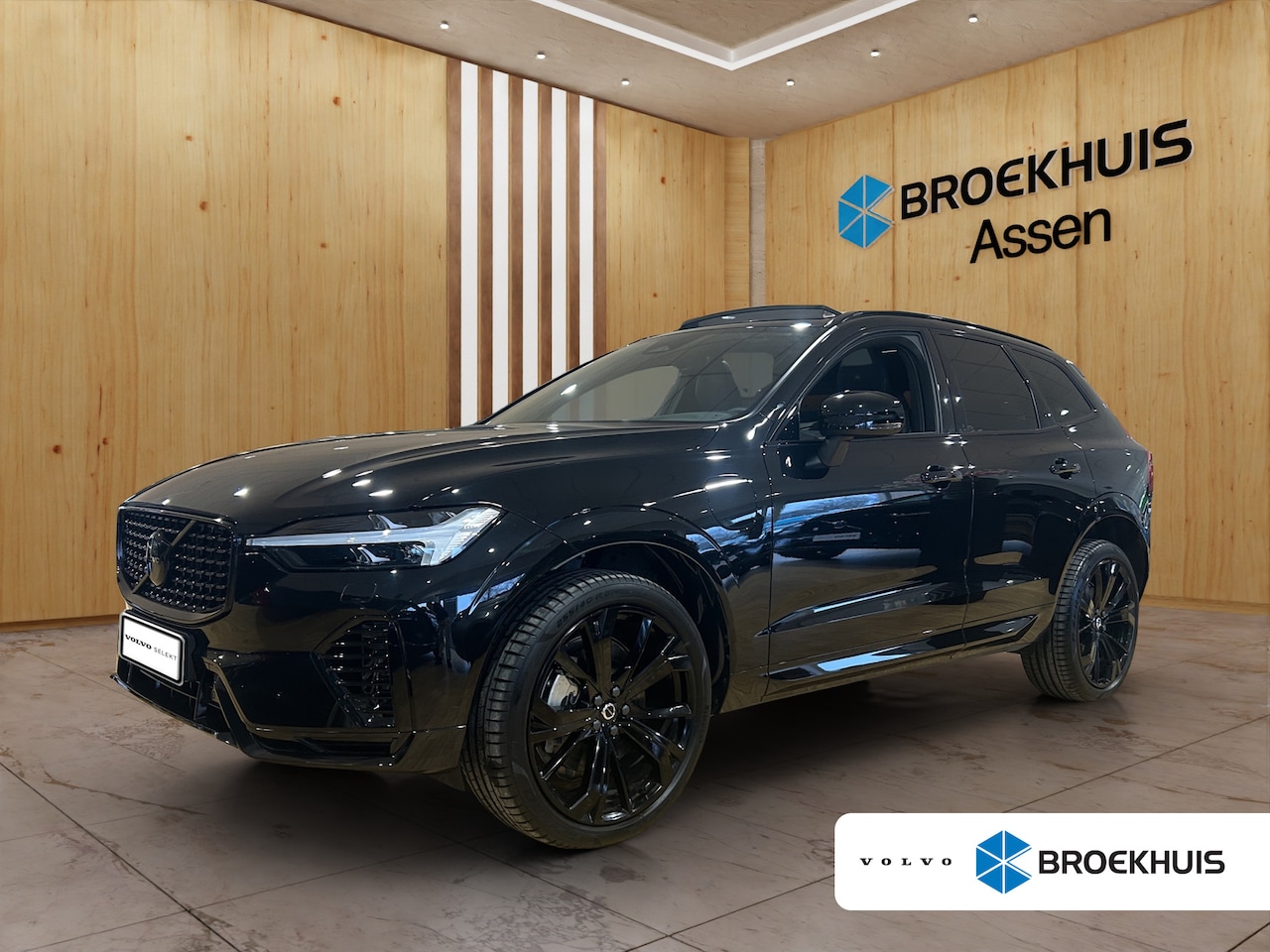 Volvo XC60 - 2.0 T6 Plug-in hybrid AWD Plus Black Edition | Achterruitverwarming | Achteruitrijcamera | - AutoWereld.nl