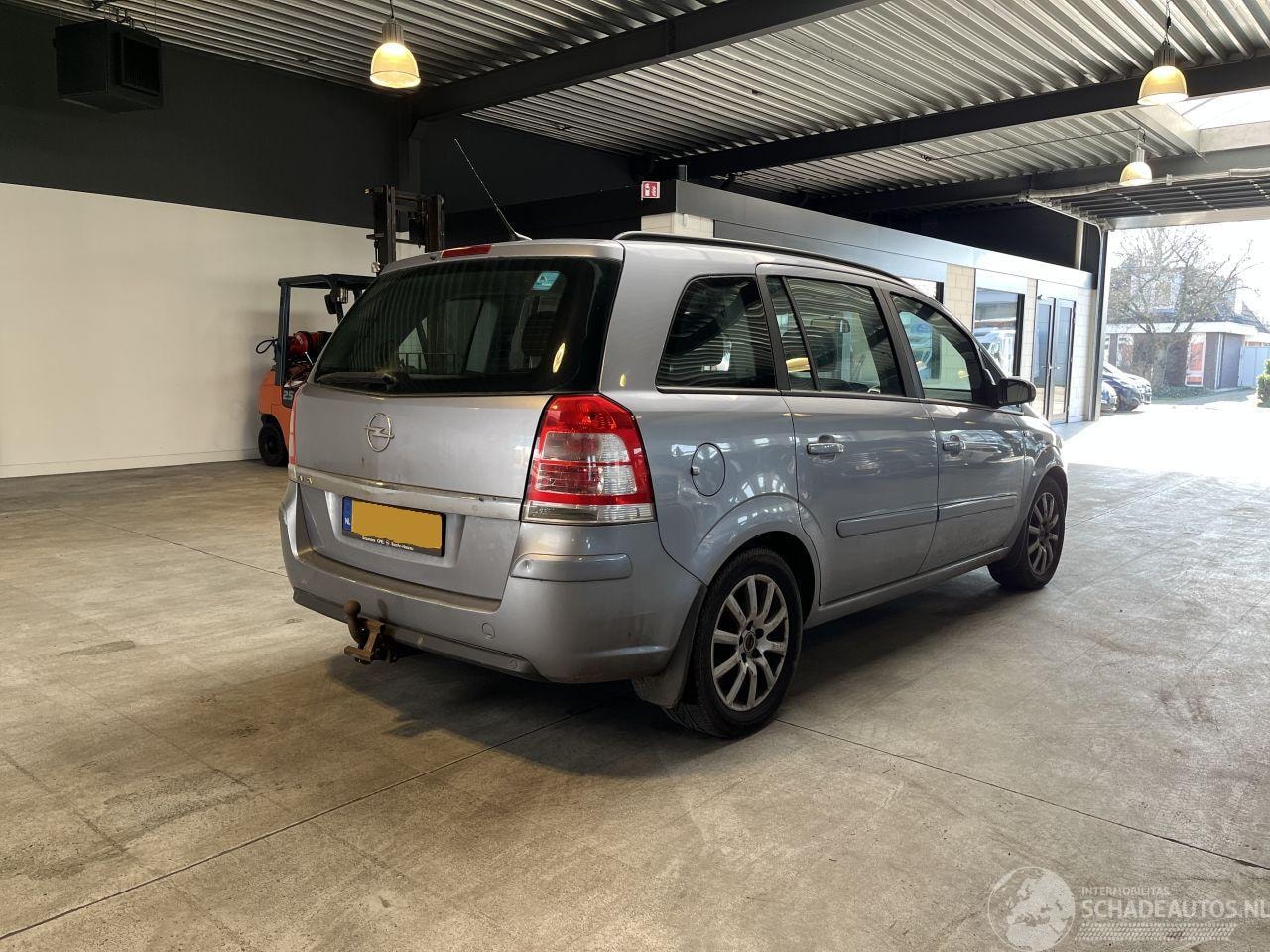 Opel Zafira - 1.8 Temptation 7 PERSONS! NAP + APK!