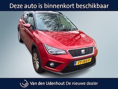 SEAT Arona - 1.0 TSI 95pk Style Business Intense Navigatie Clima Trekhaak LED Camera privacy glas