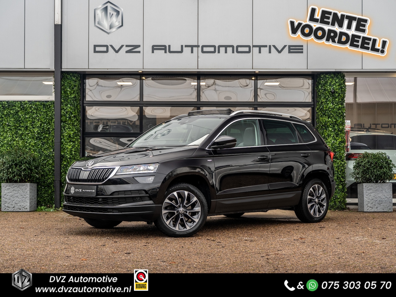 Skoda Karoq - 1.5 TSI 150PK DSG Drive Virtual | Pano | Camera | ACC | Trekhaak - AutoWereld.nl