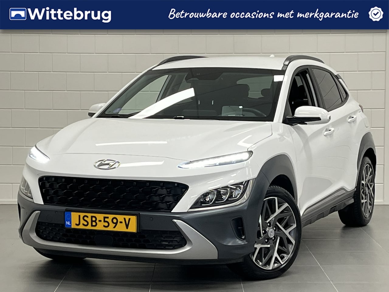 Hyundai Kona - 1.6 GDI HEV Premium LEDER | 18 INCH VELGEN | FULL LED - AutoWereld.nl