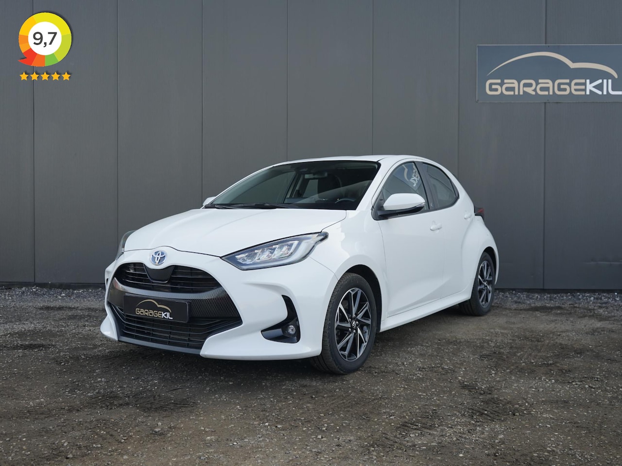 Toyota Yaris - 1.5 Hybrid 115 Comfort 1e Eig / Dealeronderh / LED / Lichtmetaal / Carplay / Camera / Blue - AutoWereld.nl