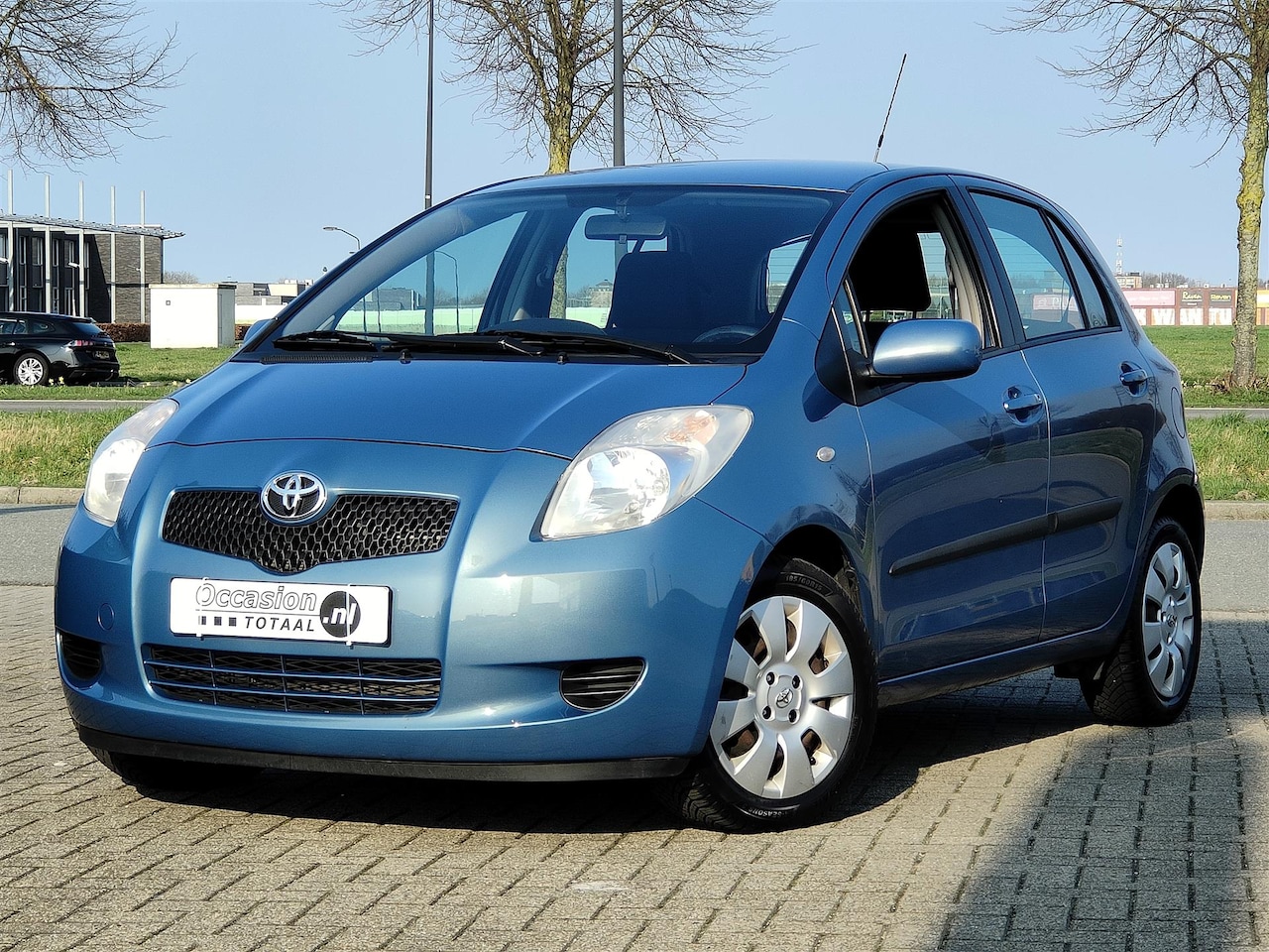 Toyota Yaris - 1.3 VVTi Sol MMT | Automaat | Airco - AutoWereld.nl