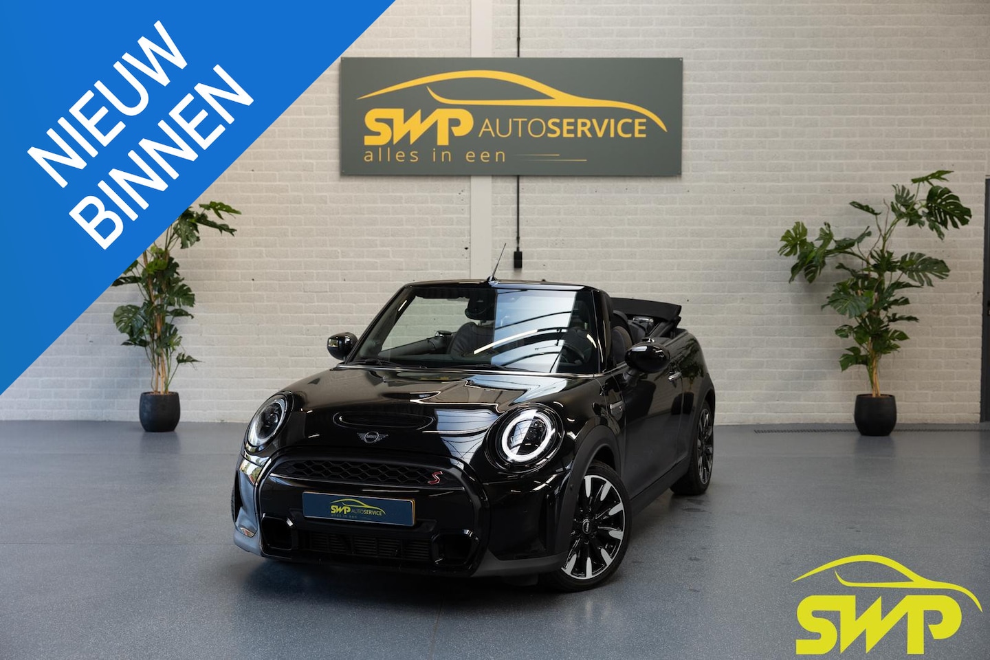 MINI Cabrio - Mini 2.0 Cooper S Sidewalk Edition | Fotos volgen nog!! | Navi | Camera | Windscherm | MEE - AutoWereld.nl