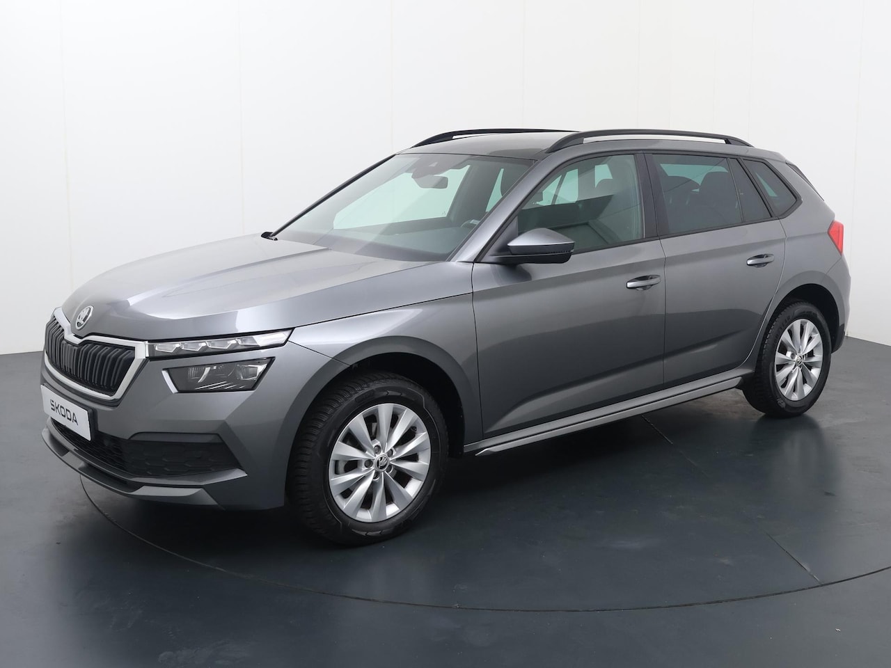 Skoda Kamiq - 1.5 TSI ACT Business Edition | 150 PK | Automaat | Trekhaak | Panoramadak | Keyless | Adap - AutoWereld.nl