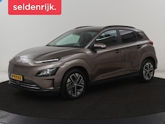 Hyundai Kona Electric - EV Fashion 64 kWh | SOH 100% | 3 Fase | Head-Up | Warmtepomp | Adaptive cruise | Camera |