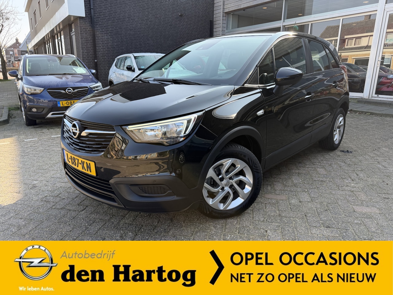 Opel Crossland X - 1.2 Turbo Edition Automaat Stoel en stuur verwarming/Camera/Zelf inparkeren. - AutoWereld.nl