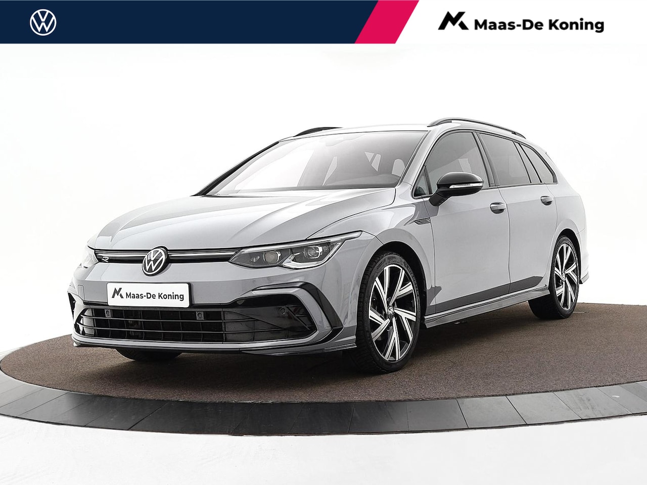 Volkswagen Golf Variant - 1.5 TSI 130pk R-Line · Black Style ·  Apple/Android Car Play · Stoelverwarming · 18'' Velg - AutoWereld.nl