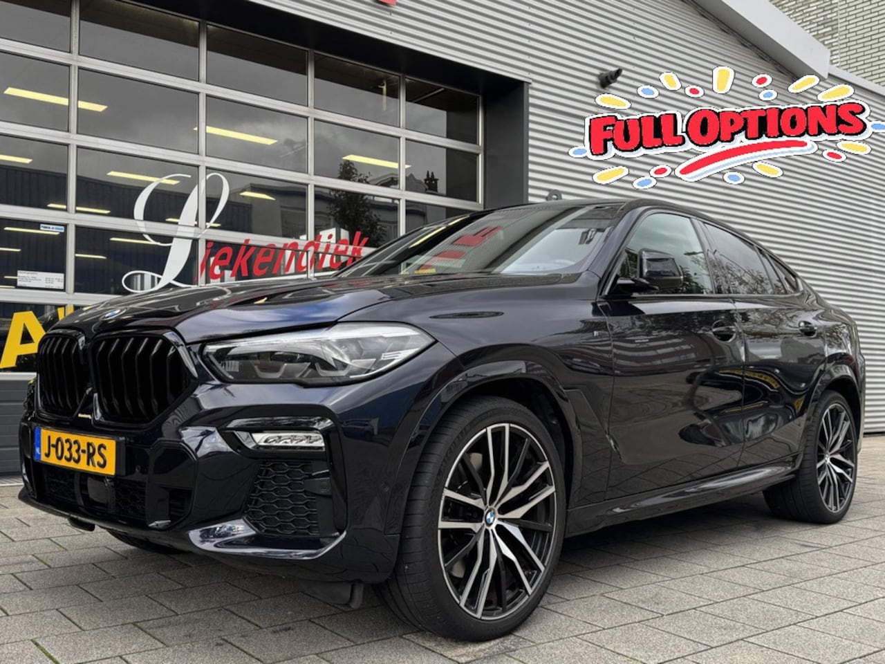 BMW X6 - XDrive30d M- Sport - Panorama dak I Navigatie I Leer I Sport pakket I Head Up I Dealer ond - AutoWereld.nl