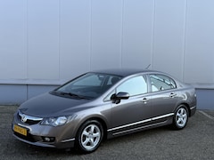Honda Civic - 1.3 Hybrid Elegance Automaat Clima PDC Stoelverwarming Cruise Control 132.000 km