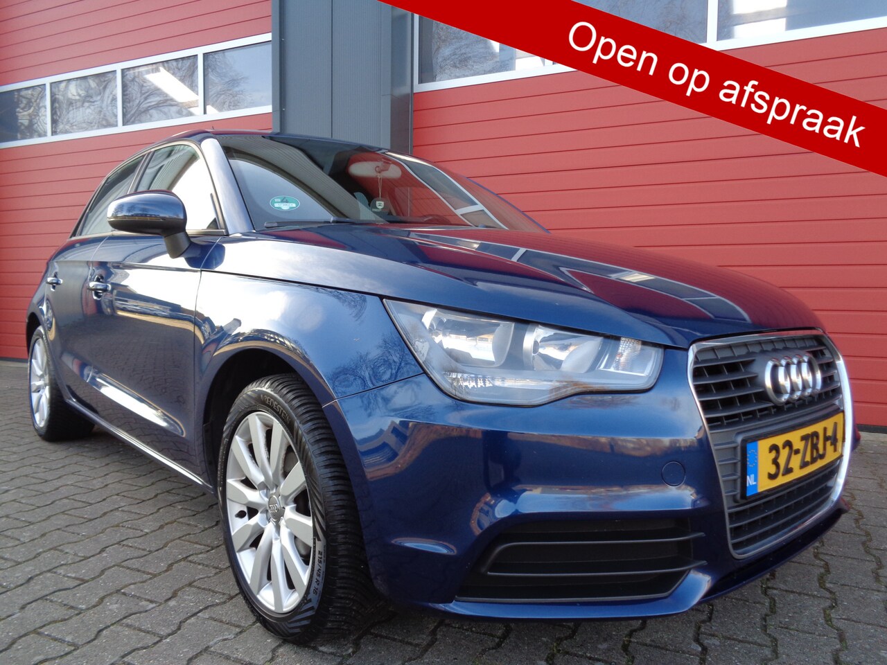 Audi A1 Sportback - 1.2 TFSI Connect 86PK Airco Cruise LMV Navi NL-Auto - AutoWereld.nl