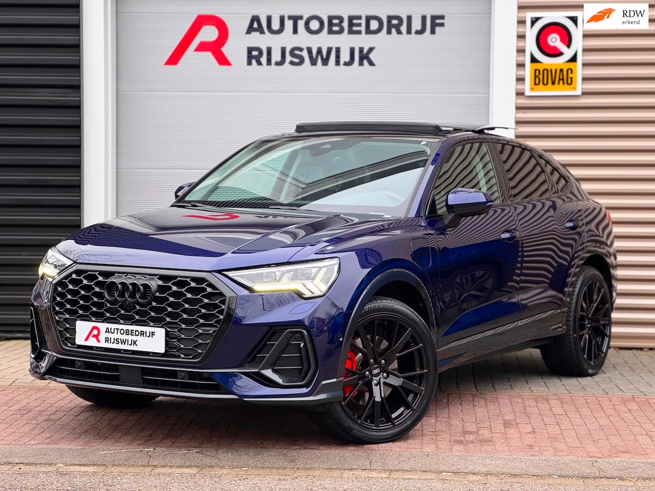 Audi Q3 Sportback - 45 TFSI e S Edition Pano/Keyless/Matrix/Elektr.Stoel - AutoWereld.nl