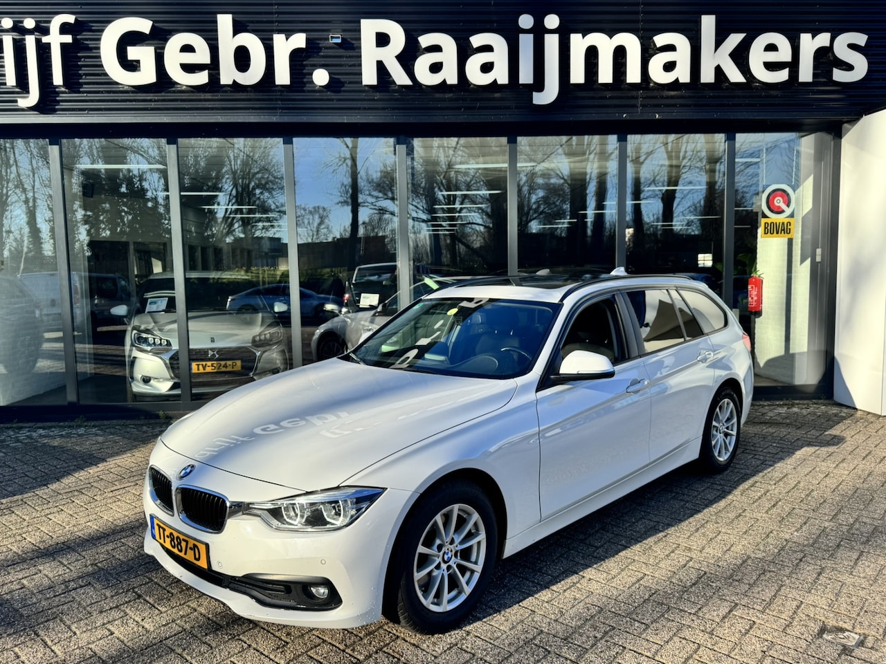 BMW 3-serie Touring - 320d 140kw Automaat*LED*Panoramadak*EXPORT/EX.BPM* - AutoWereld.nl