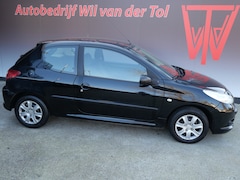 Peugeot 206 - 1.4 XS | AIRCO | ELEKT. RAMEN | NL-AUTO | NIEUWE APK