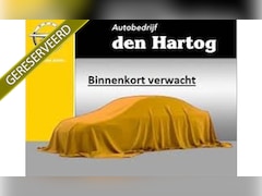 Peugeot 3008 - 1.2 Hybrid 145 GT Automaat/Stoel verwarming/Camera