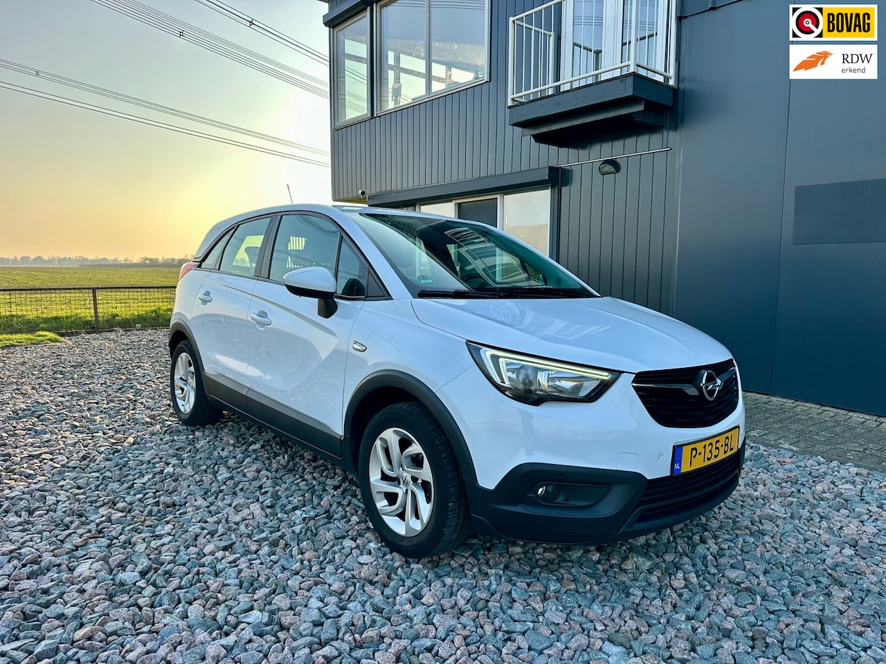 Opel Crossland X - 1.2 Innovation 1.2 Innovation - AutoWereld.nl